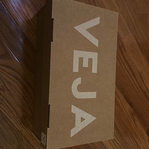 Veja Campo Leather sneakers - white and maroon low top lace up sneakers